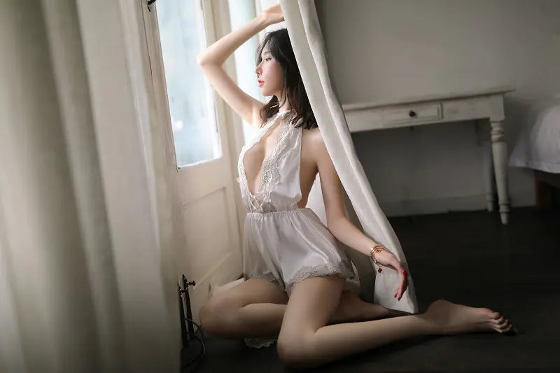 Silk & Lace Backless Nightwear